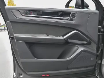 Cayenne GTS Coupe 4.0 V8 Pano  Standheizung  AHK