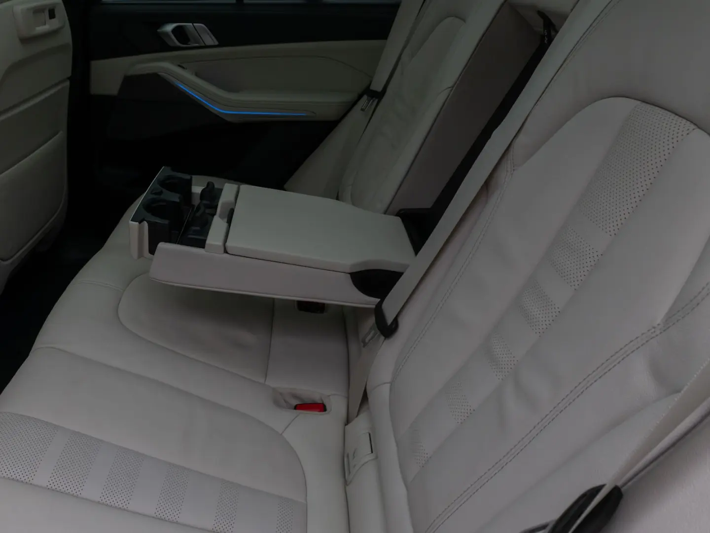 X5 xD45e M Sport 360 Panorama Laser HUD DAB H K