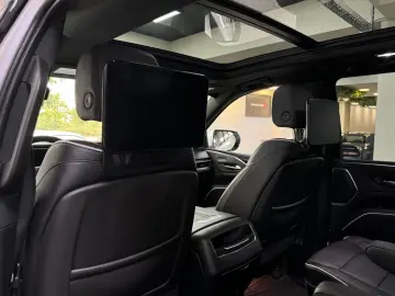 ESCALADE ESV SPORT 6.2 V8