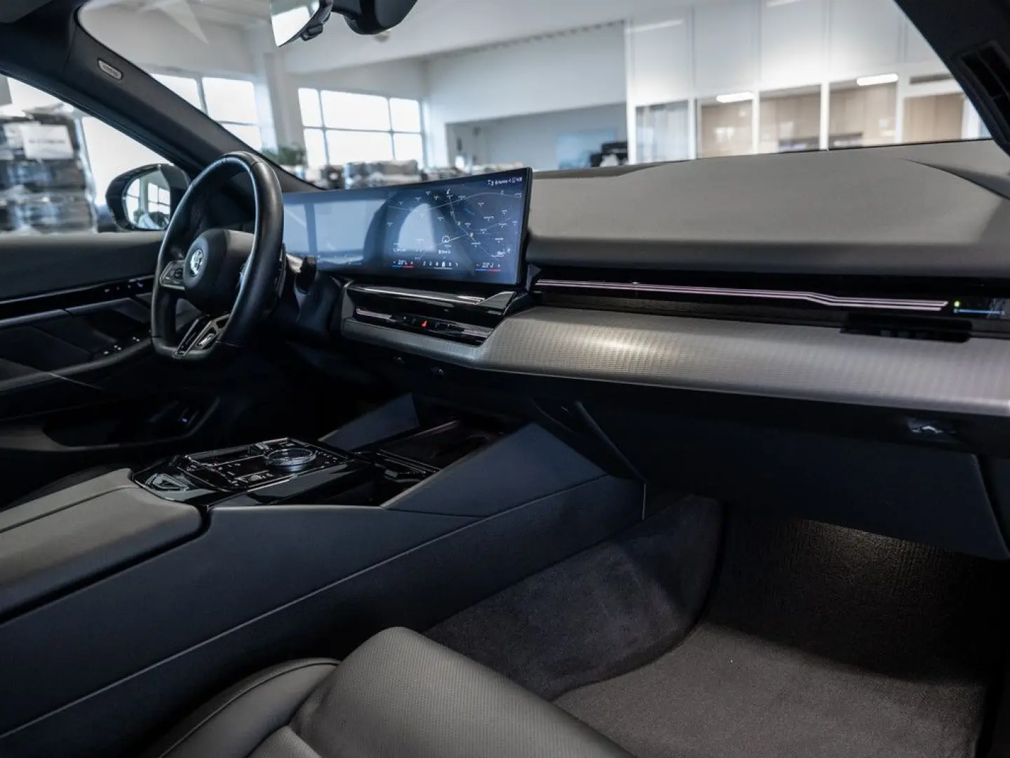 520d M-Sport LED NAVI KAMERA SHZ PDC MEMORY