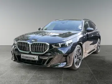 520 d xDrive Tour. M Sport  ACC  AHK  Pano  H K