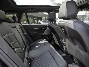 520 d xDrive Tour. M Sport  ACC  AHK  Pano  H K