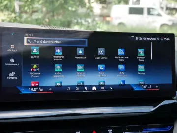 520 d xDrive Tour. M Sport  ACC  AHK  Pano  H K