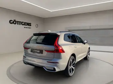 XC60 T8 AWD Ultra Dark LUFT AHK MASSAGE 21LM