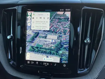 XC60 T8 AWD Ultra Dark LUFT AHK MASSAGE 21LM