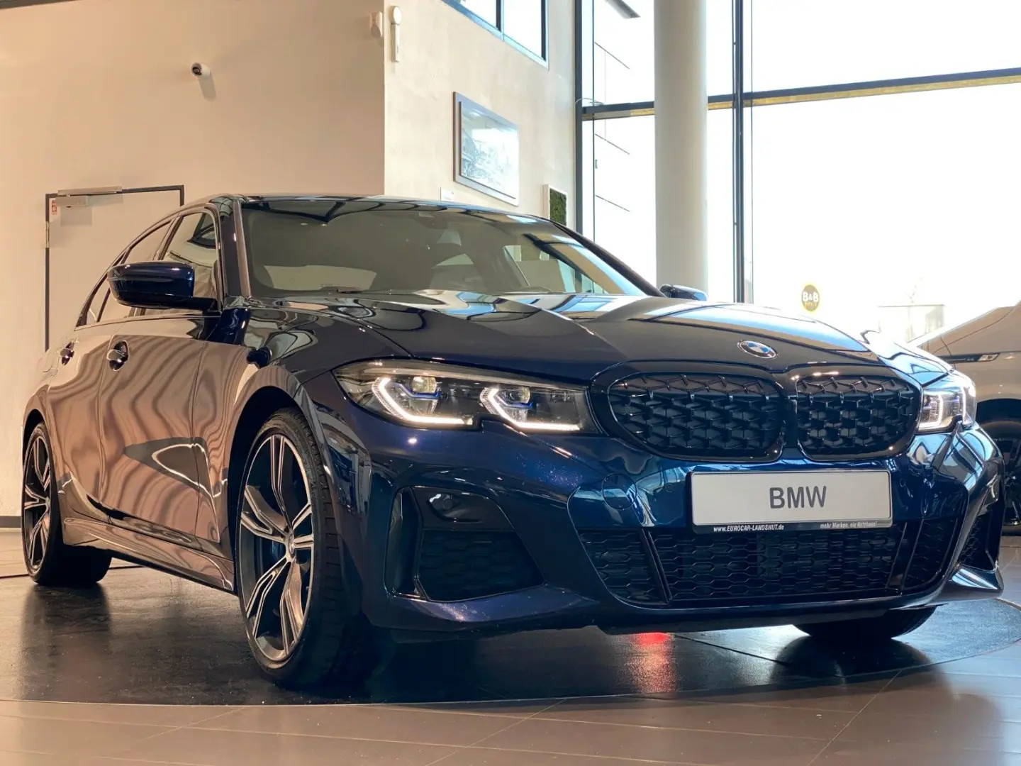 M340i xDr CockpitProf Shadow Laser Leder HUD H&K