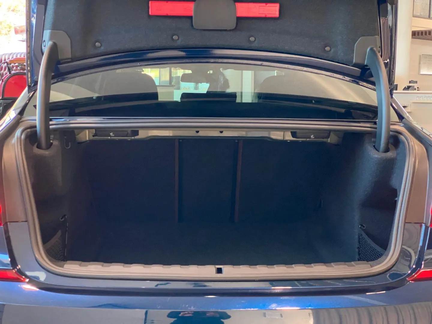 M340i xDr CockpitProf Shadow Laser Leder HUD H&K