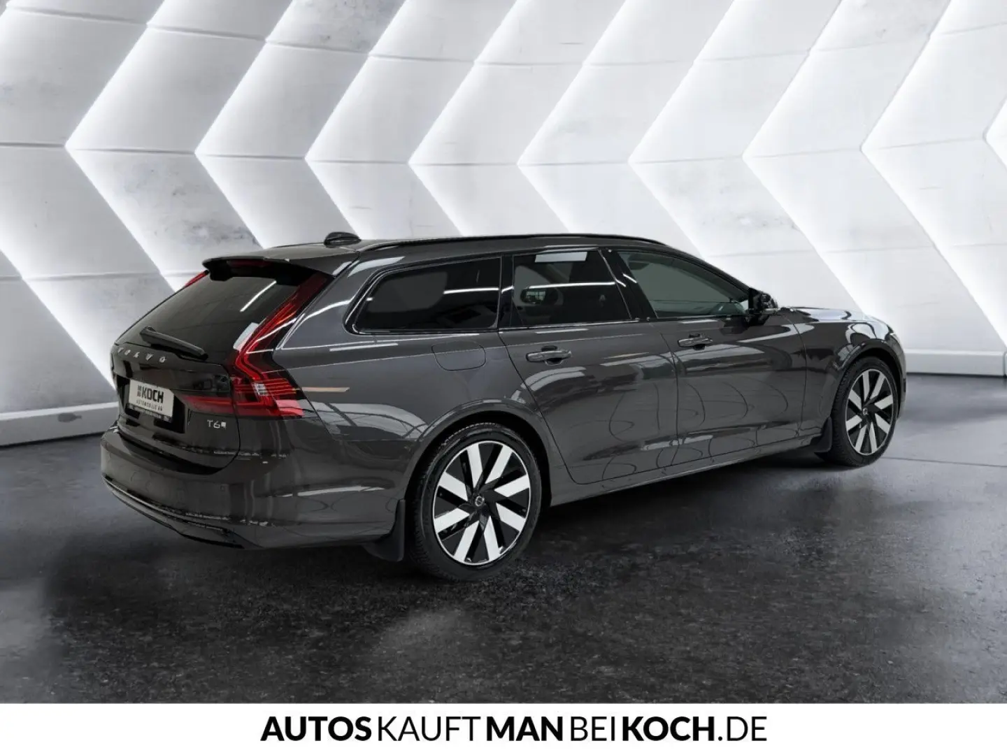 V90 T6 AWD Plug-In Plus Dark BLIS H K 360  AHK