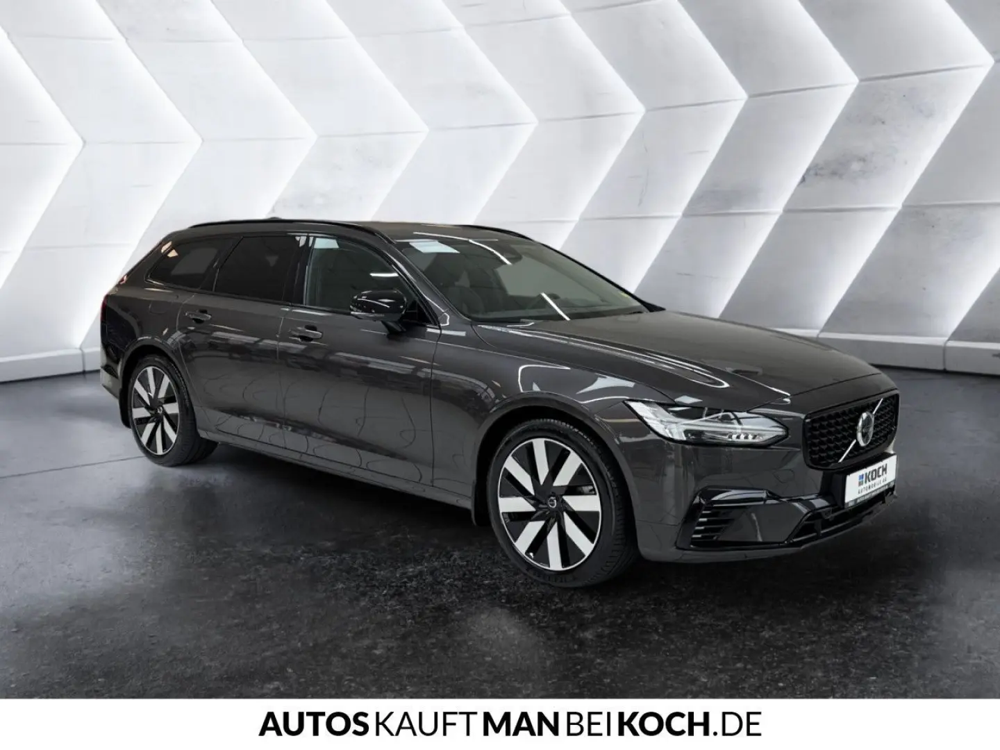 V90 T6 AWD Plug-In Plus Dark BLIS H K 360  AHK