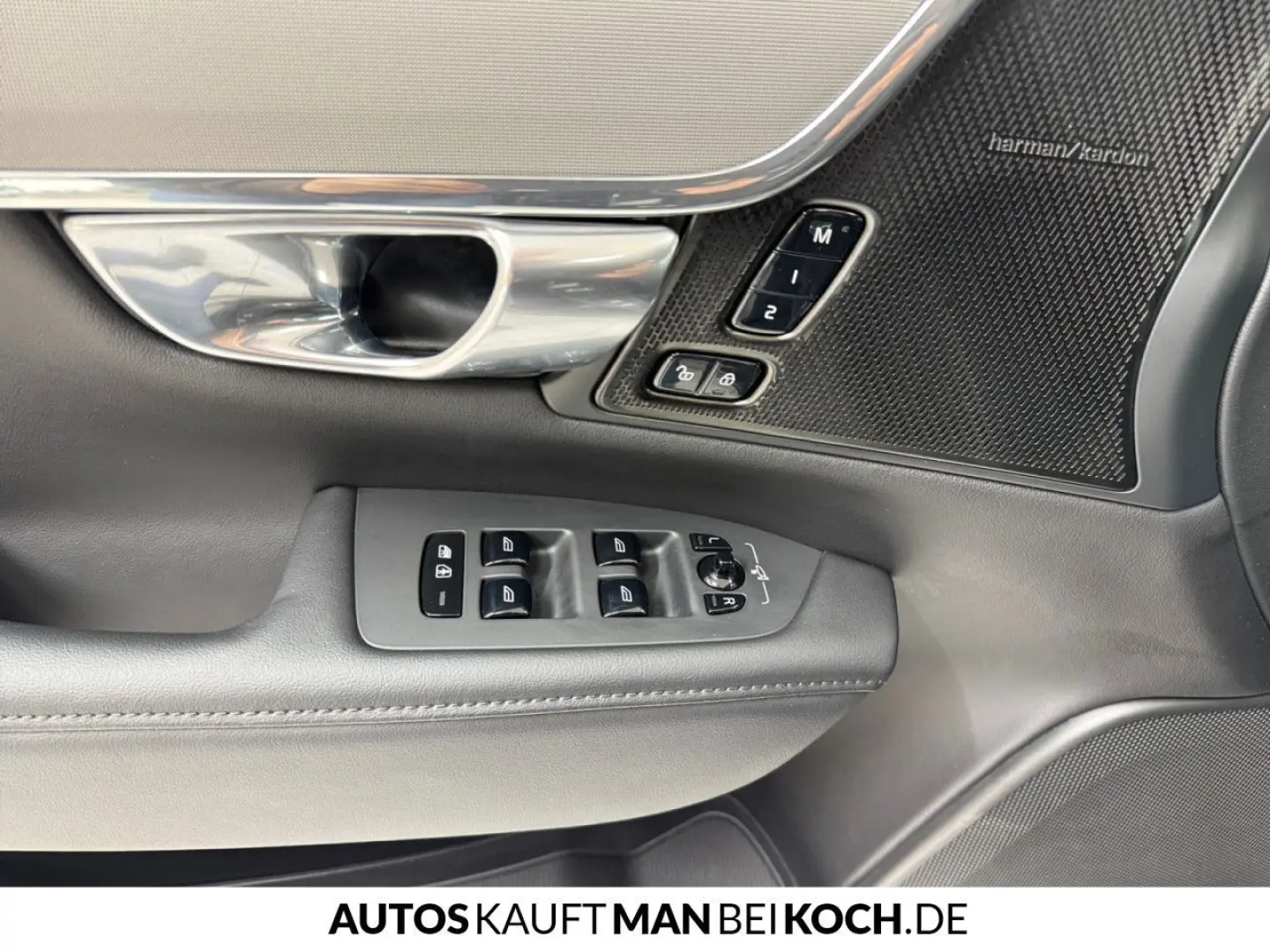 V90 T6 AWD Plug-In Plus Dark BLIS H K 360  AHK