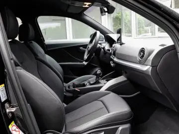 SQ2 TFSI quattro AHK SONOS Matrix LED ACC e-.Hec