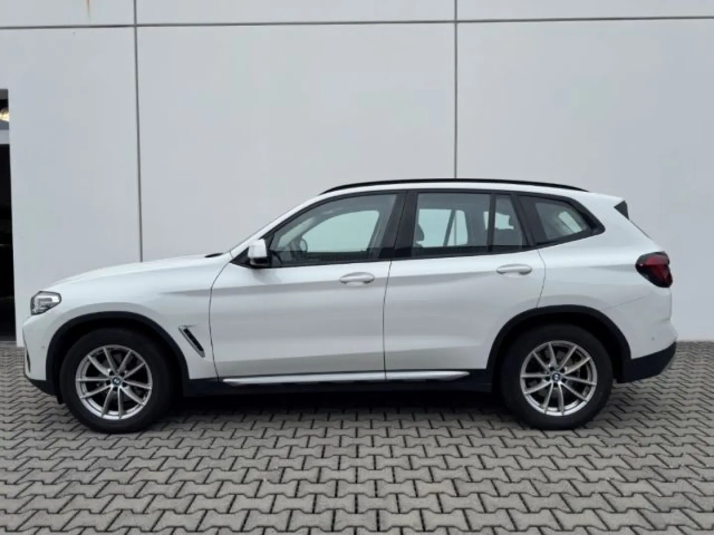 X3 xDrive 20d LCProf Parkass LED DAB  SHZ DrivAs