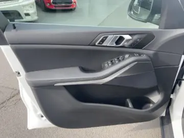 X5 xDrive 30d AHK Navi DigitalCockpit Memory LED