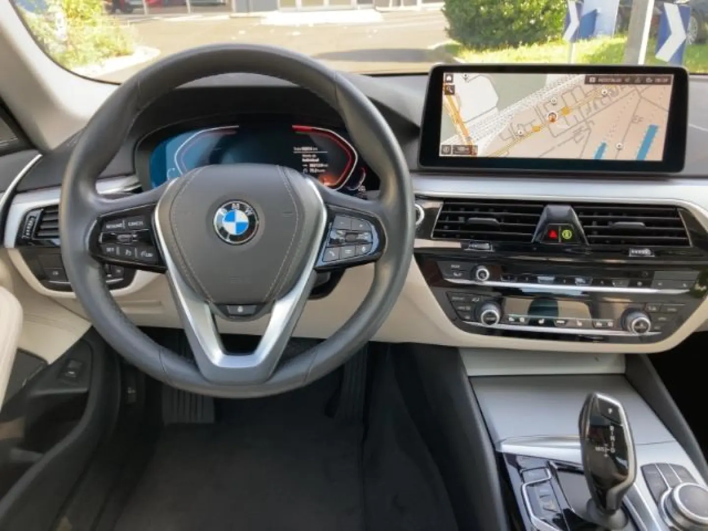 540 d xDrive Limo Leder HUD H&K ACC Laser GSD