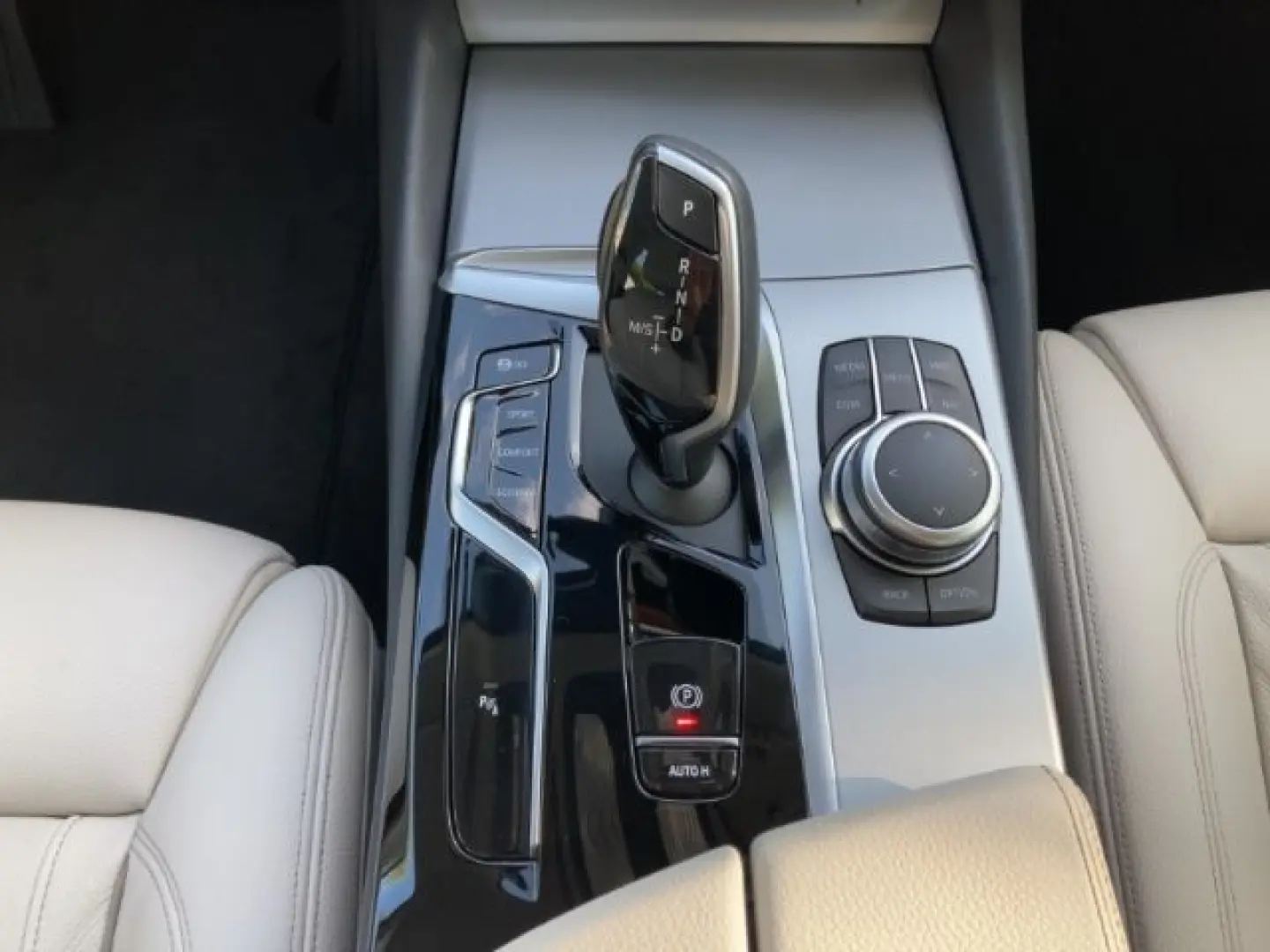 540 d xDrive Limo Leder HUD H&K ACC Laser GSD