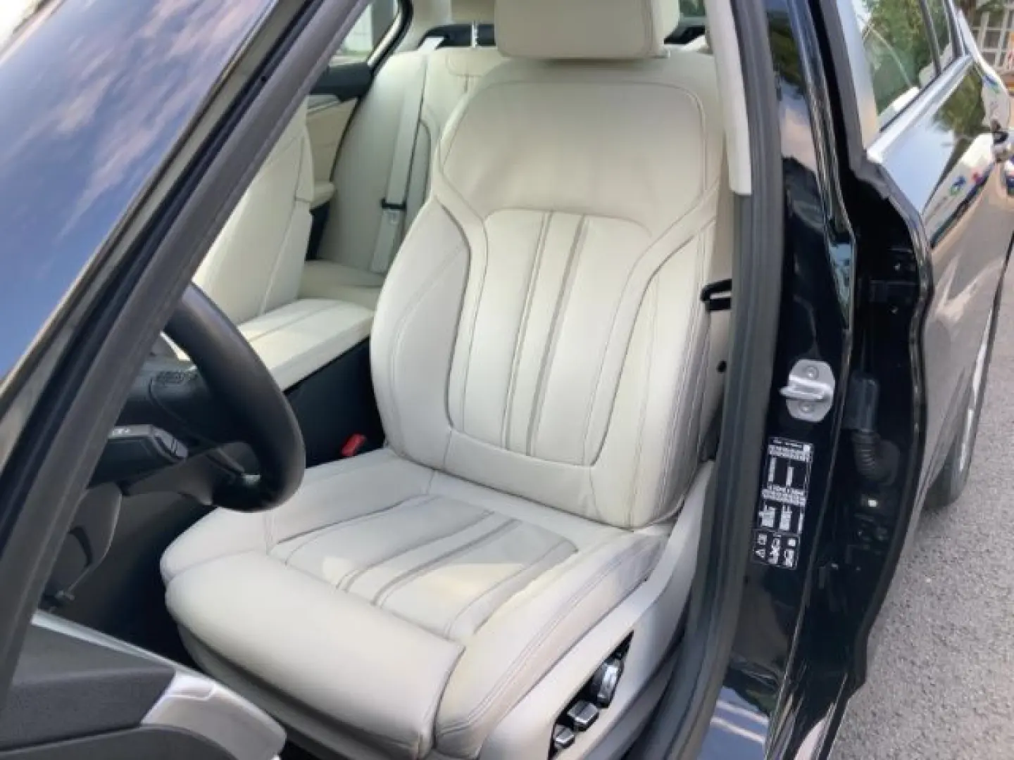 540 d xDrive Limo Leder HUD H&K ACC Laser GSD