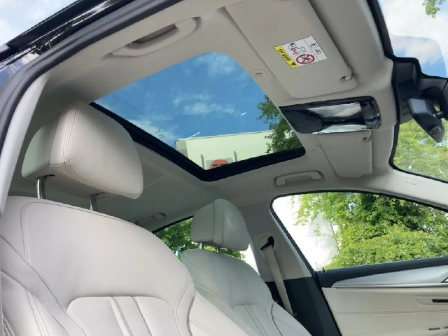 540 d xDrive Limo Leder HUD H&K ACC Laser GSD