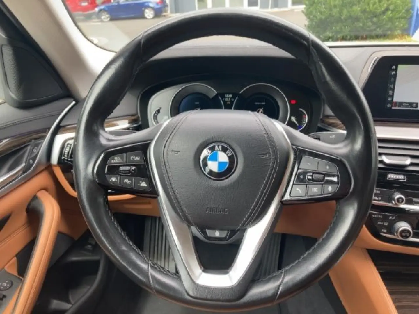 520 i A Limousine Luxury HUD Navi Leder Memory L