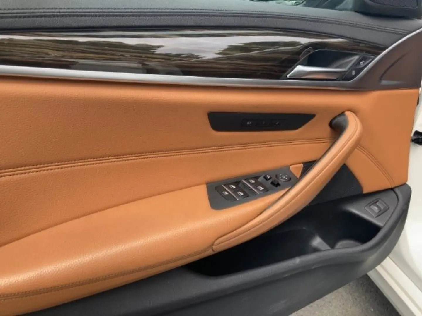 520 i A Limousine Luxury HUD Navi Leder Memory L