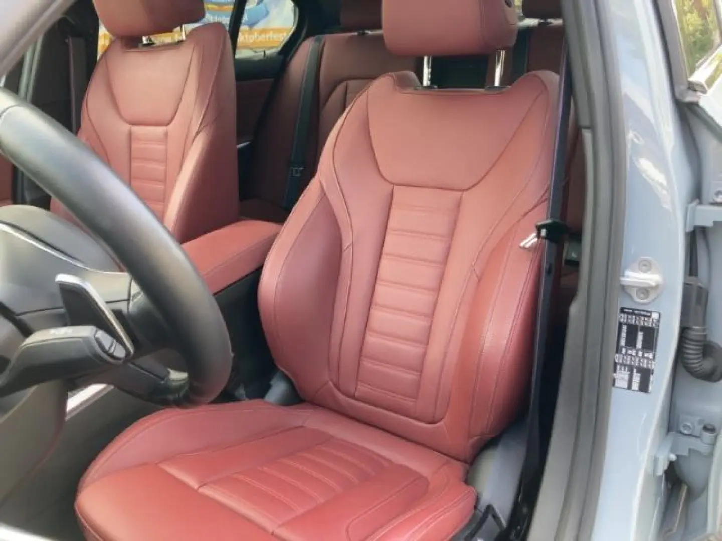 330 i Limousine M-Sport AD Navi Leder DigitCockp