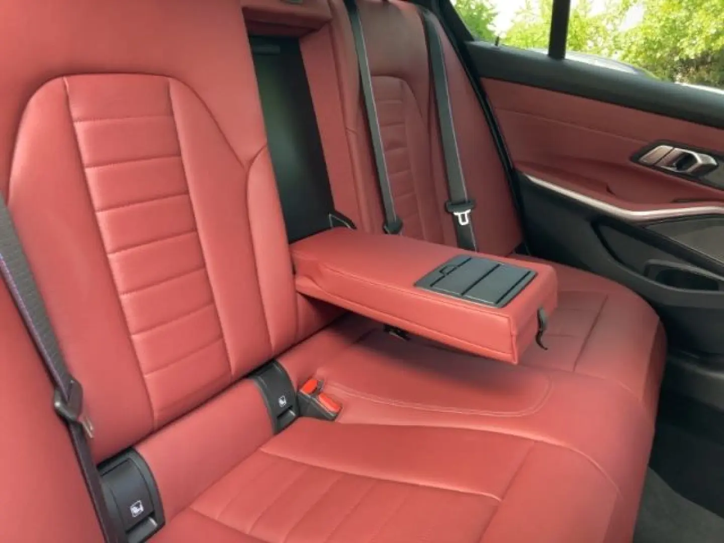 330 i Limousine M-Sport AD Navi Leder DigitCockp