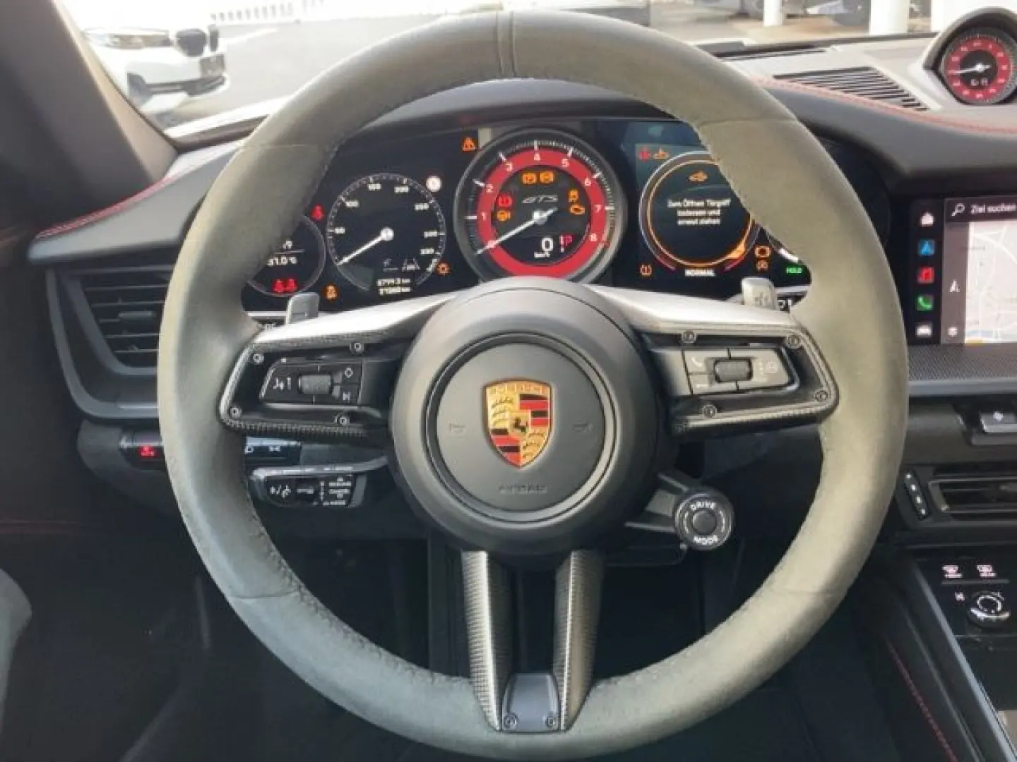 911 992 Carrera Cabriolet GTS 3.0