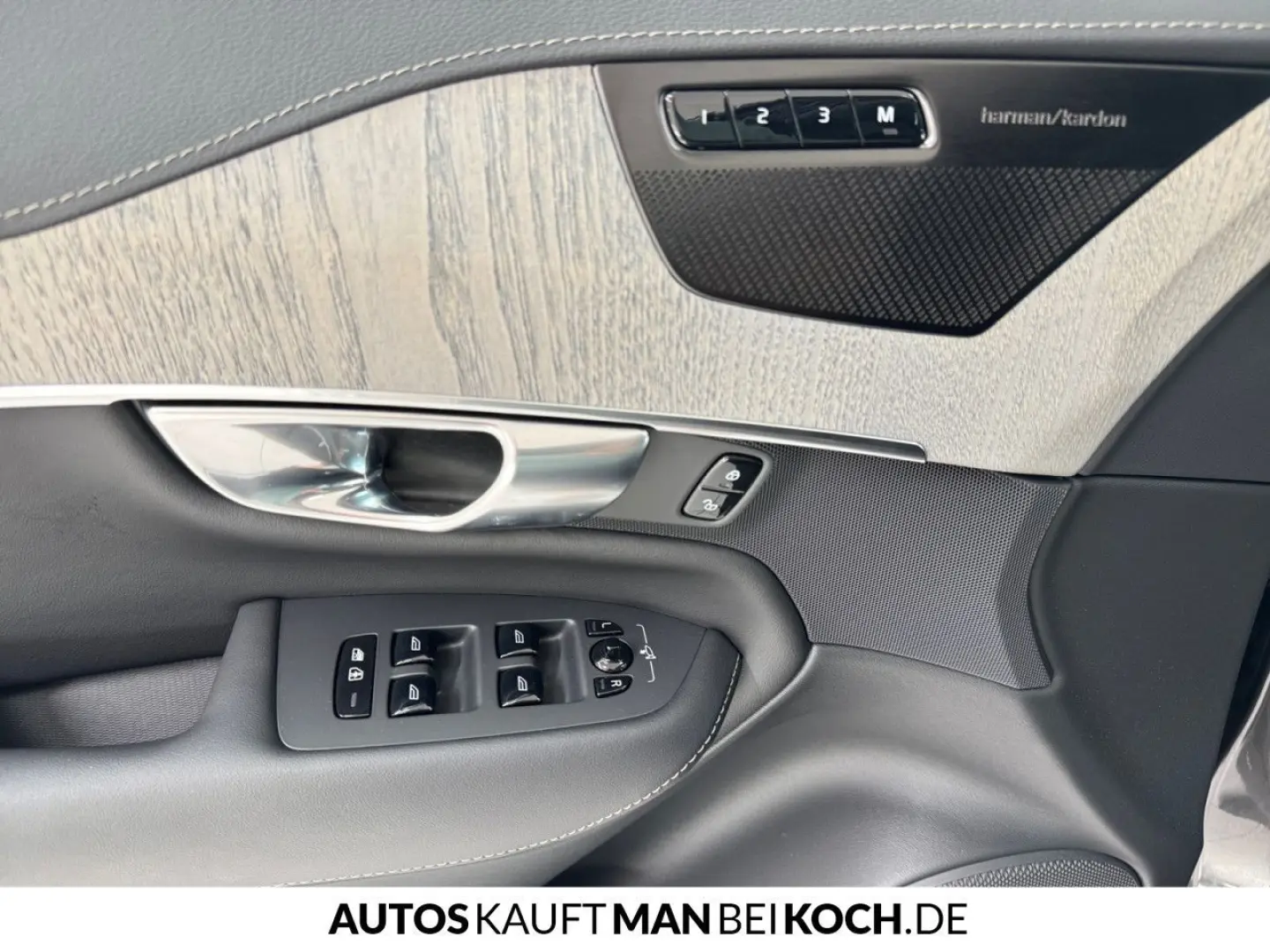 VOLVO XC90 T8 AWD Plus Bright BLIS PANO