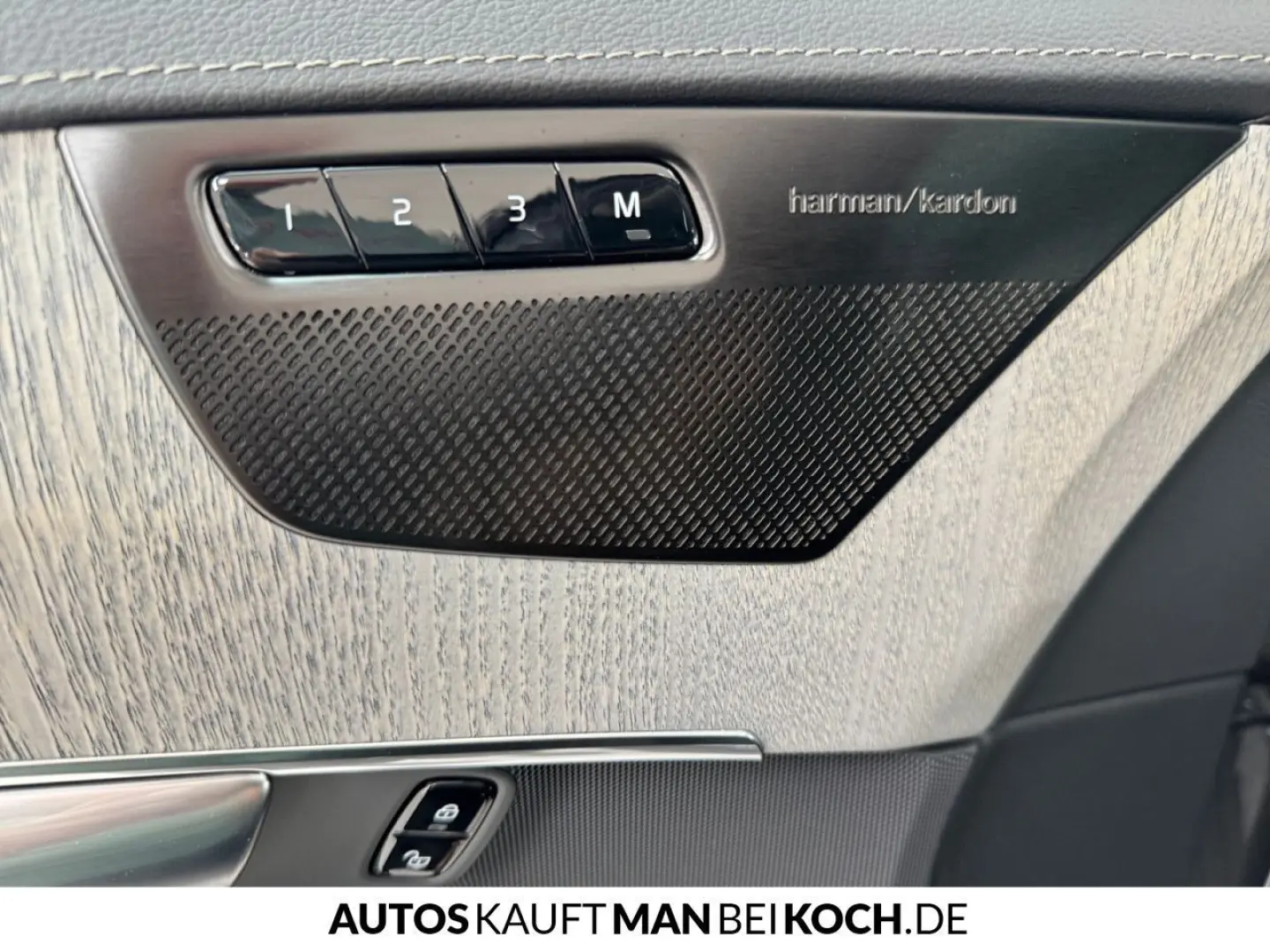 VOLVO XC90 T8 AWD Plus Bright BLIS PANO