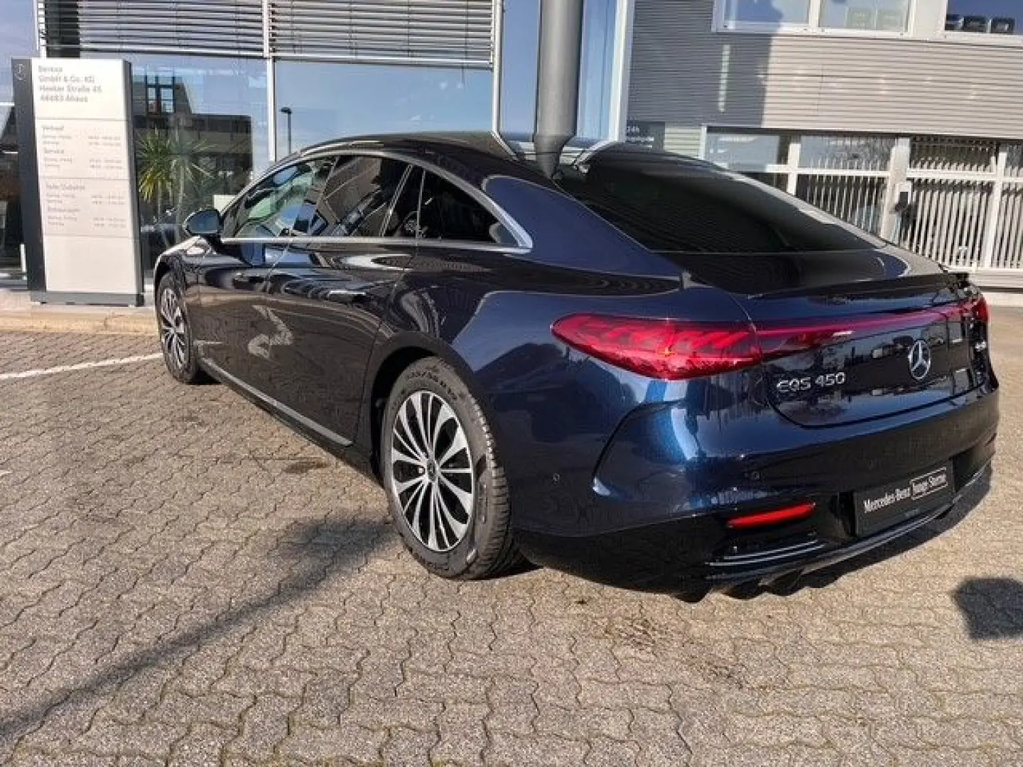 EQS 450 4M MY2025 Pano Massage Sitzklima Leder