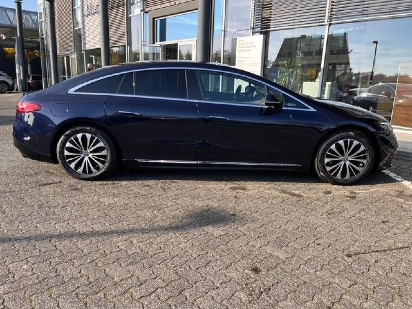 EQS 450 4M MY2025 Pano Massage Sitzklima Leder