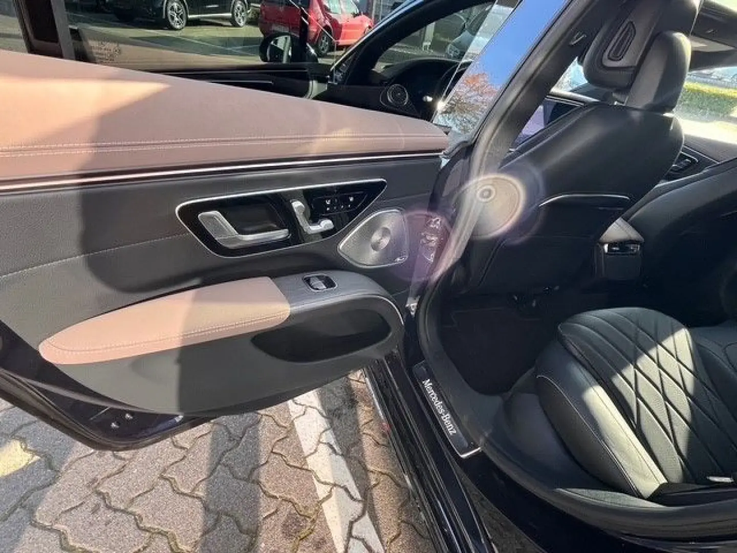 EQS 450 4M MY2025 Pano Massage Sitzklima Leder