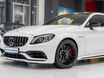 C 63 S AMG Coupe SPORTABGAS DRIVER`S NIGHT PANO