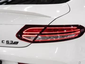 C 63 S AMG Coupe SPORTABGAS DRIVER`S NIGHT PANO