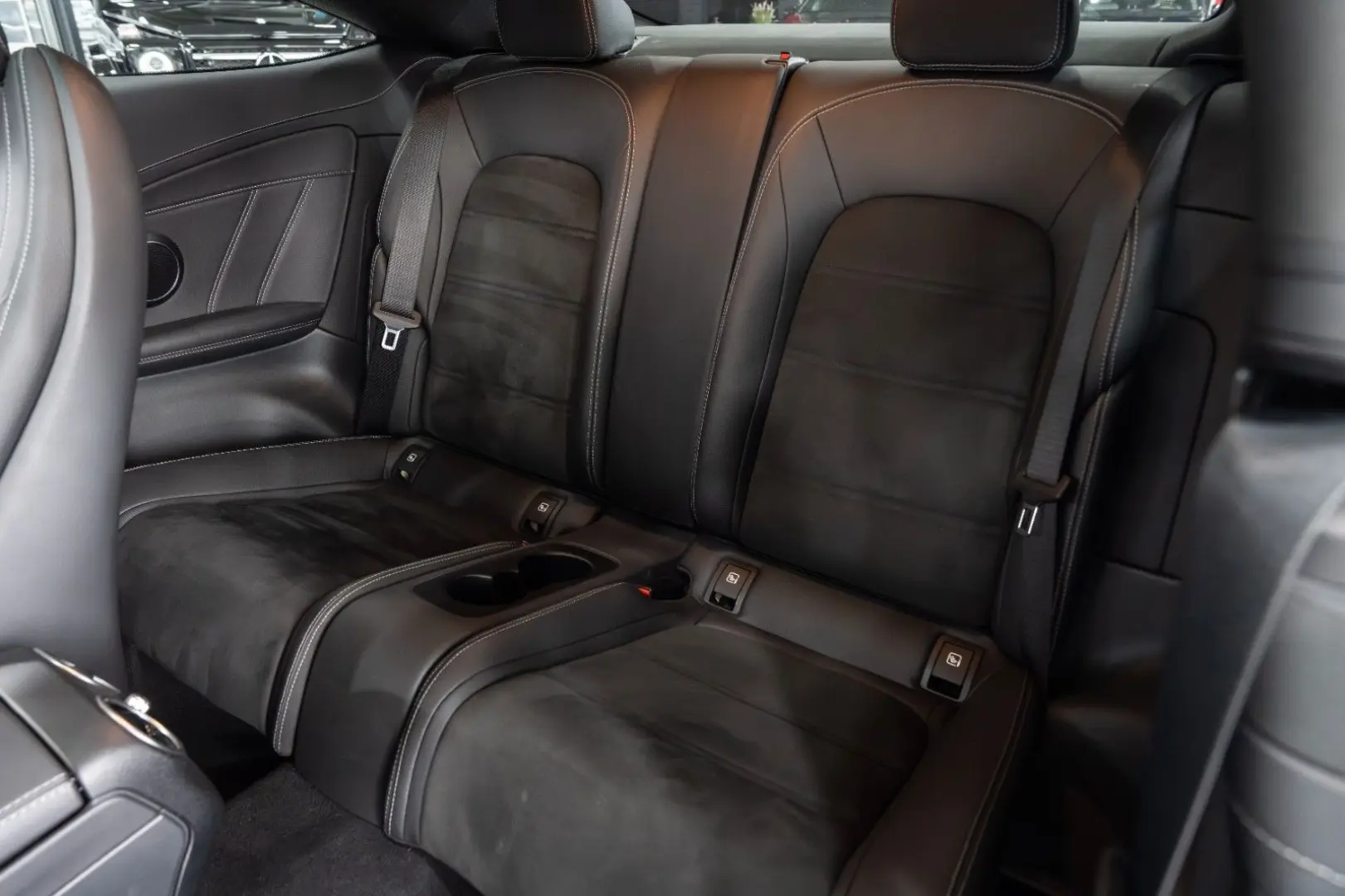 C 63 S AMG Coupe SPORTABGAS DRIVER`S NIGHT PANO