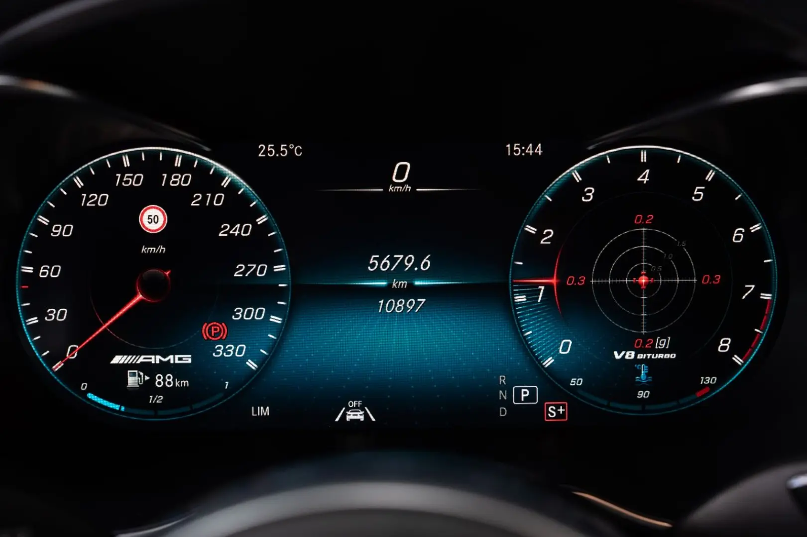 C 63 S AMG Coupe SPORTABGAS DRIVER`S NIGHT PANO