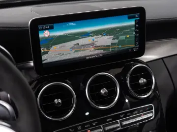 C 63 S AMG Coupe SPORTABGAS DRIVER`S NIGHT PANO