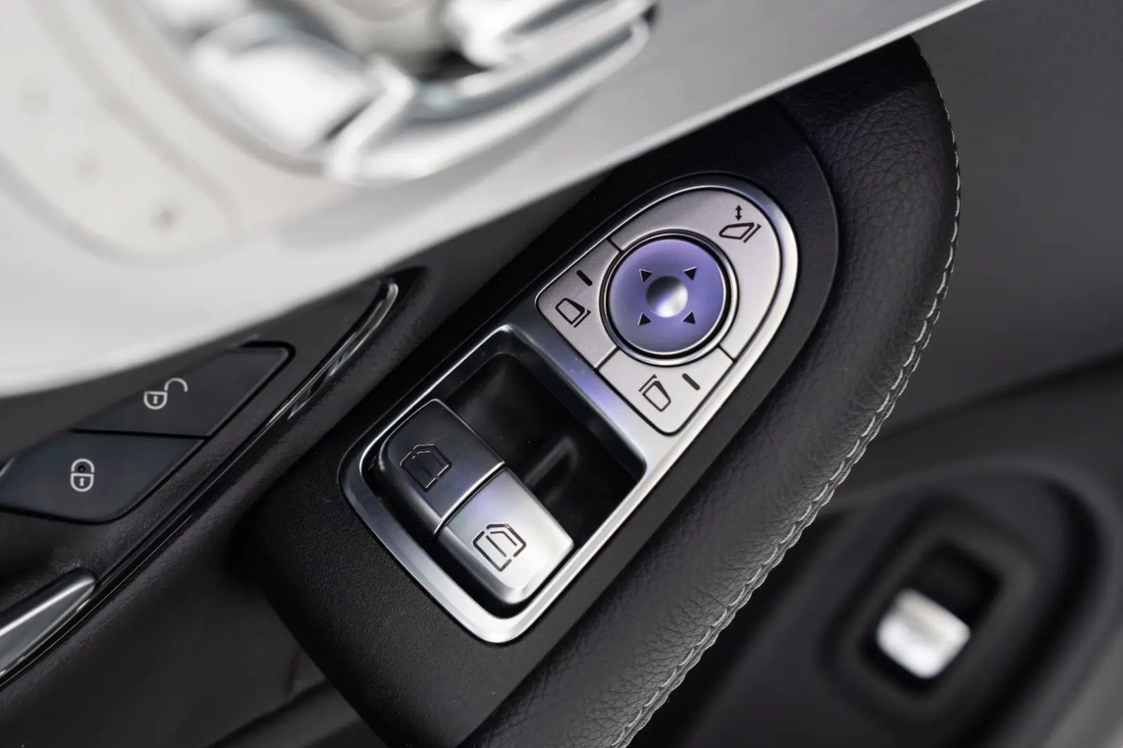 C 63 S AMG Coupe SPORTABGAS DRIVER`S NIGHT PANO