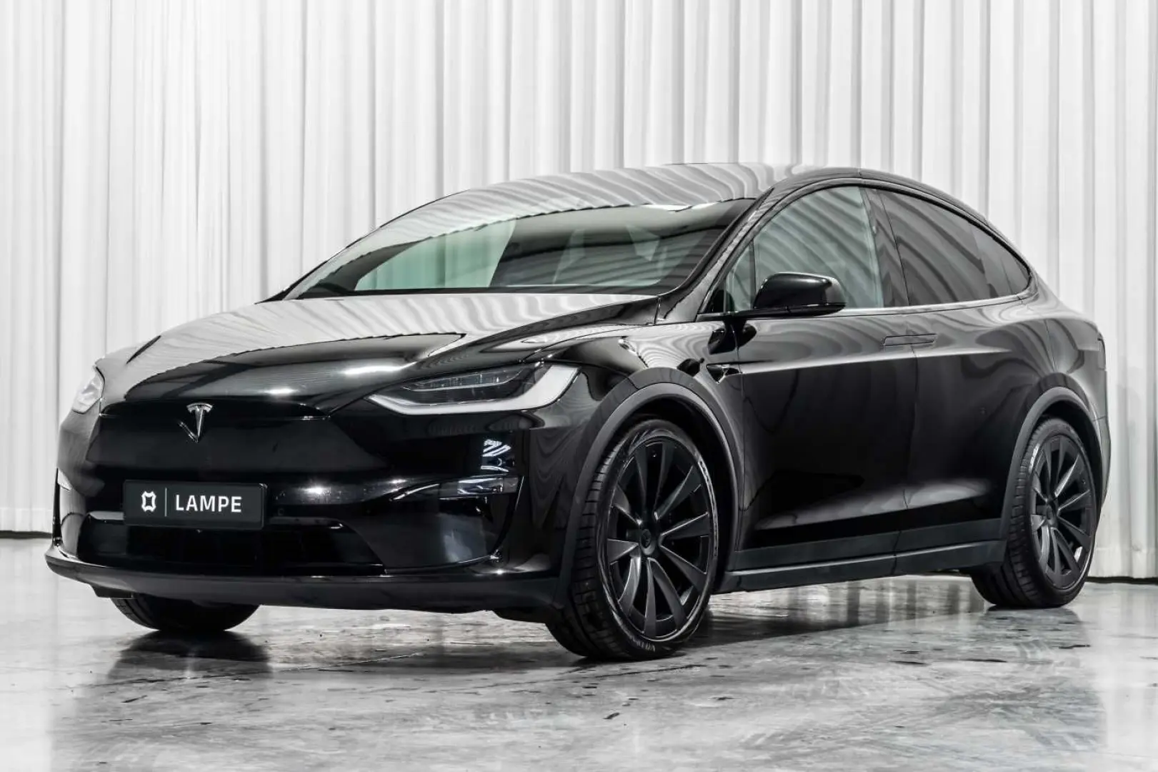 Model X Plaid AWD 1020HP Yoke 6 Seats Autopilot