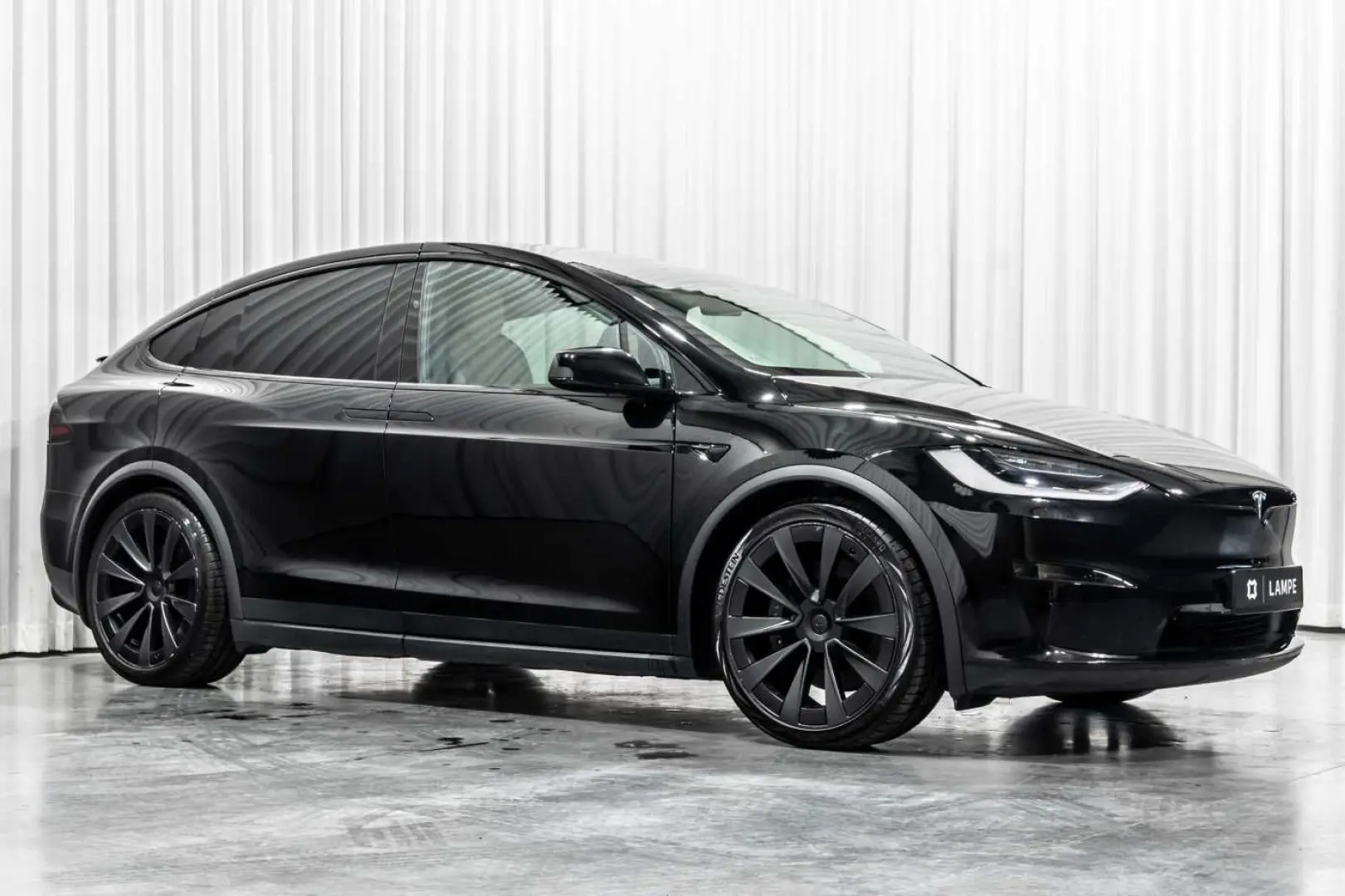Model X Plaid AWD 1020HP Yoke 6 Seats Autopilot