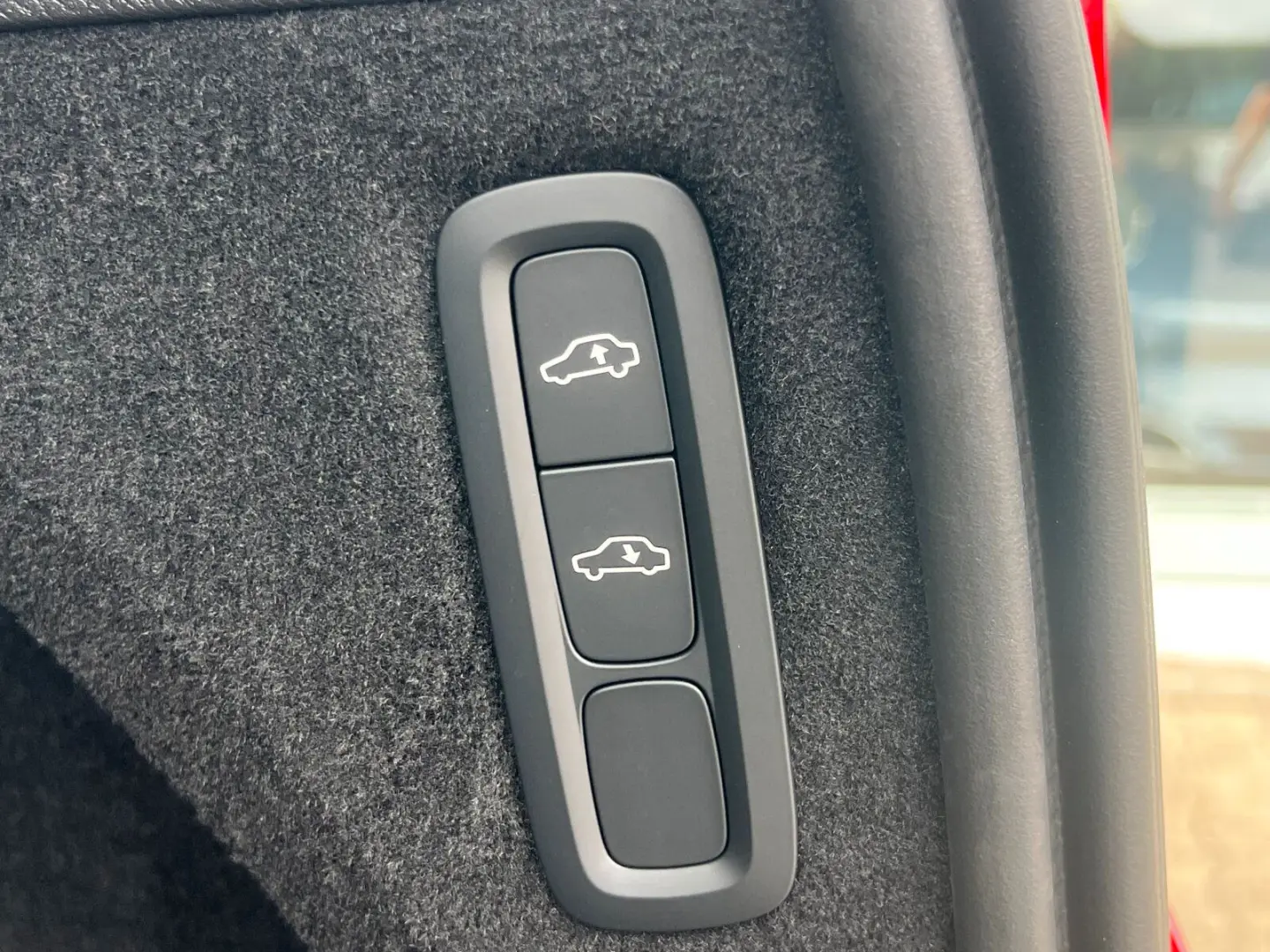 VOLVO XC90 T8 Ultra Bright LUFT PANO MASSAGE