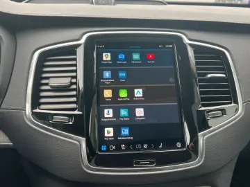 VOLVO XC90 T8 Ultra Bright LUFT PANO MASSAGE