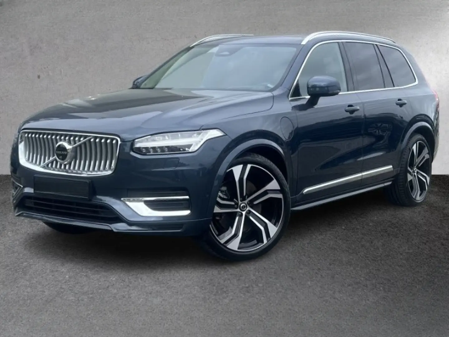 VOLVO XC90 T8 Ultra Bright LUFT PANO MASSAGE