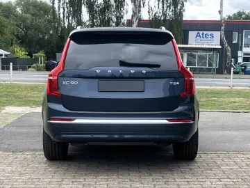 VOLVO XC90 T8 Ultra Bright LUFT PANO MASSAGE