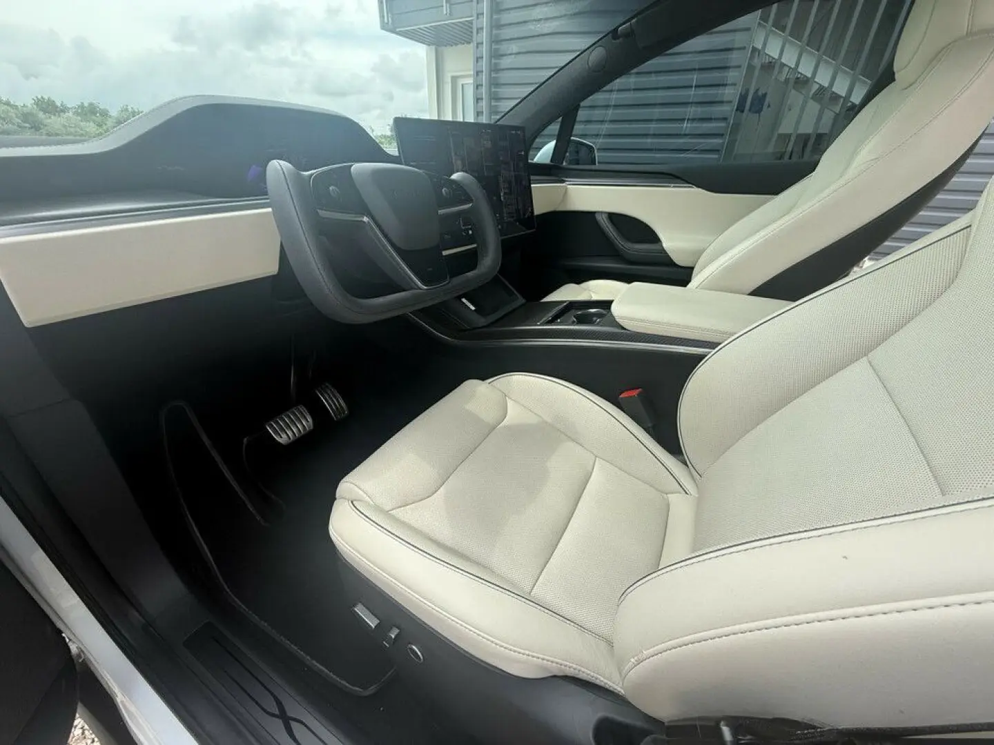 Model X Plaid FSD 6-seat 22