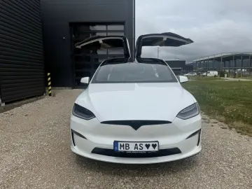 Model X Plaid FSD 6-seat 22