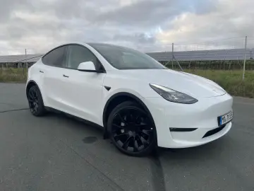 Model Y Long Range Dual AWD 20 Zoll