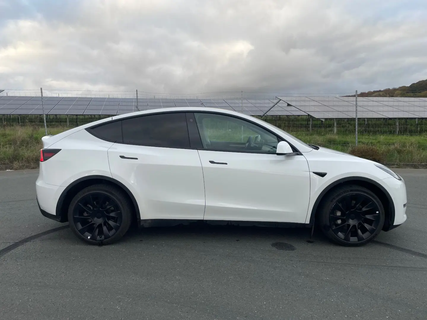 Model Y Long Range Dual AWD 20 Zoll