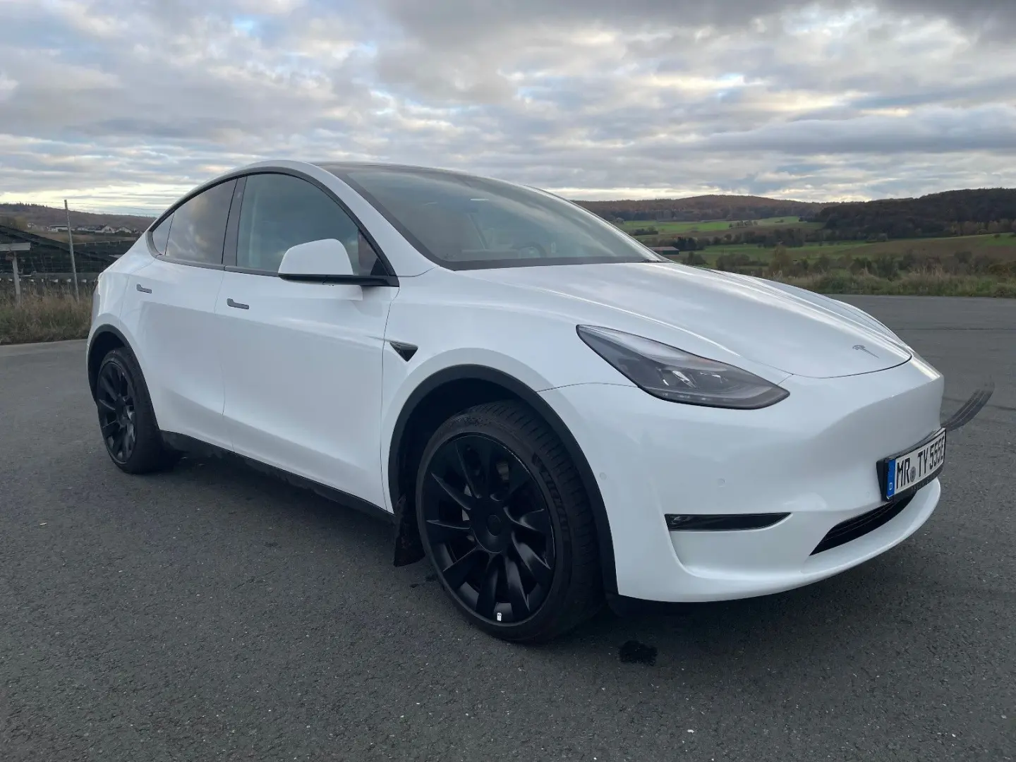 Model Y Long Range Dual AWD 20 Zoll