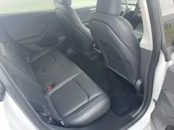 Model Y Long Range Dual AWD 20 Zoll