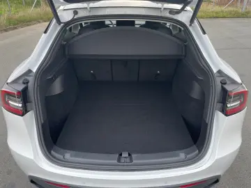 Model Y Long Range Dual AWD 20 Zoll